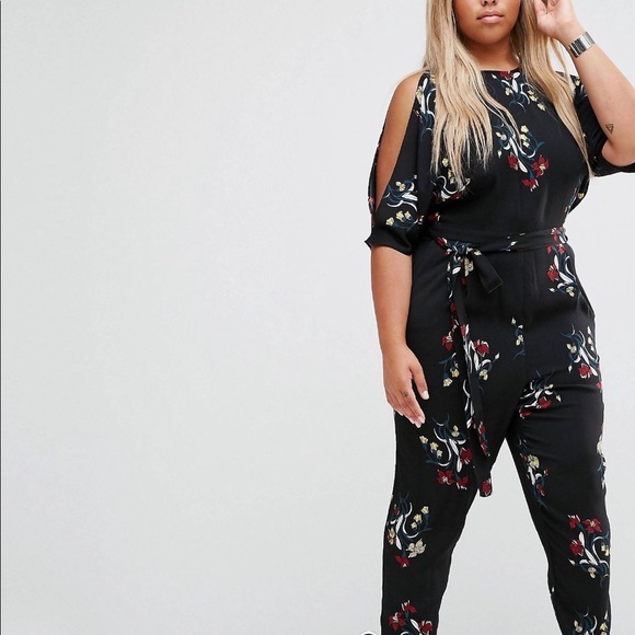 River Island | Cold Shoulder Floral Jumpsuit - Picture 3 of 11